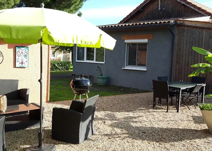 Апартаменты Le Cocon Des Oiseaux Lamonzie-Saint-Martin